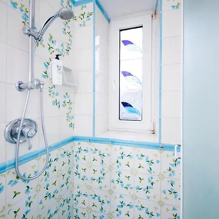 Couette-café Marcantonio - Ponte 4*