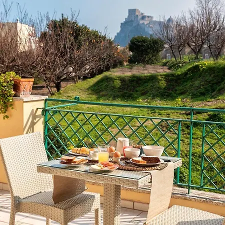 Couette-café Marcantonio - Ponte 4*