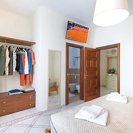 Marcantonio - Ponte Bed and breakfast 4*