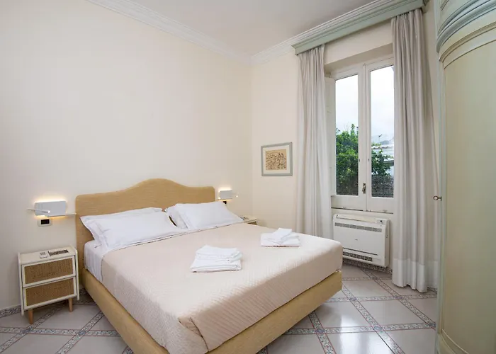 Marcantonio - Ponte 4*