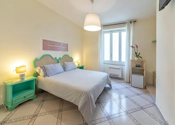 Marcantonio - Ponte 4* Ischia